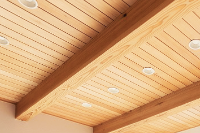 こだわりの親切設計・無垢材